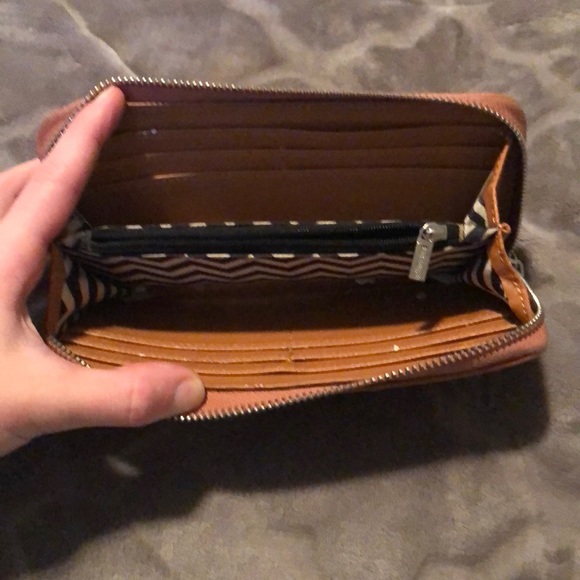 Wallet - Picture 3 of 3